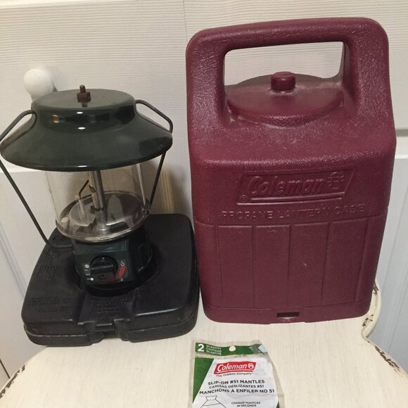Vintage Coleman Double Mantle Lantern & Case R214A046C - Picture 1 of 5